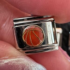 Basketball Italian charm